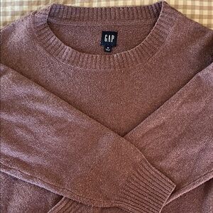 GAP Crewneck Sweater, Medium